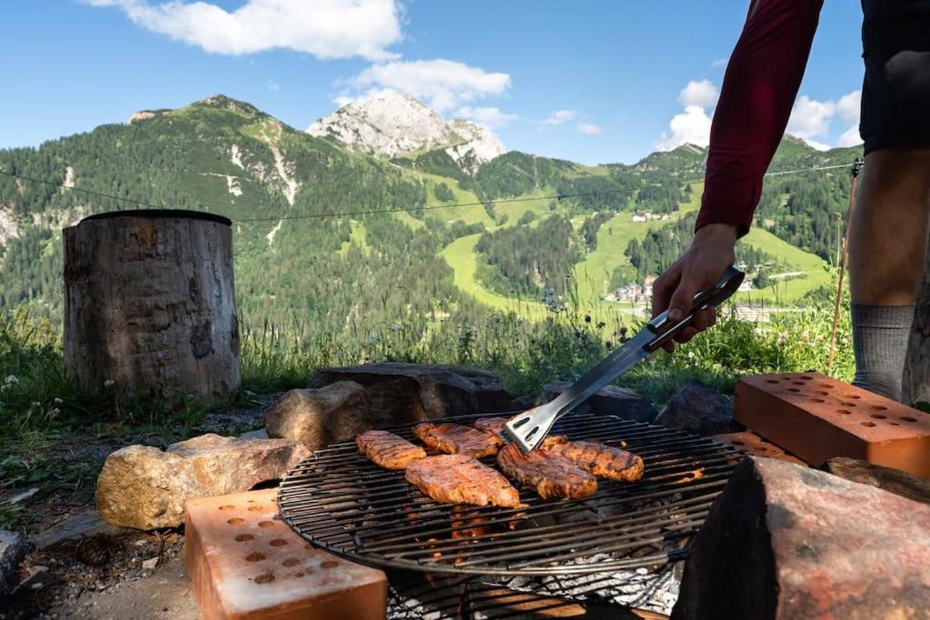 Willa Gemuetliche Huette In Den Bergen Sonnenalpe Nassfeld Zewnętrze zdjęcie